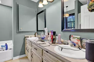 2301 Lessie Maude Dr, Marietta, GA 30066 - Photo 13