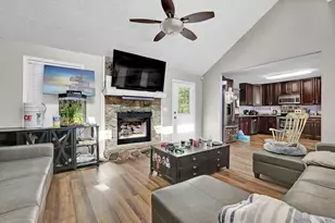 2301 Lessie Maude Dr, Marietta, GA 30066 - Photo 5