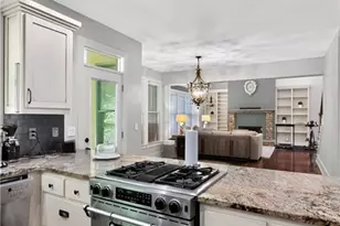 320 Waverly Hall Cir, Roswell, GA 30075 - Photo 13