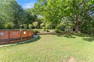 3719 River N Dr, Gainesville, GA 30506 - Photo 11