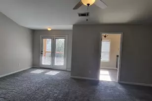 45 Newnan Lakes Dr, Newnan, GA 30263 - Photo 37