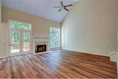 6005 Lake Windsor Parkway, Buford, GA 30518 - Photo 11