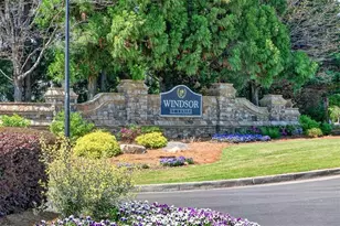 6005 Lake Windsor Pkwy, Buford, GA 30518 - Photo 61