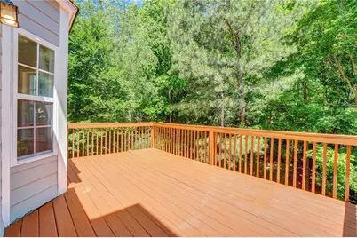 6005 Lake Windsor Parkway, Buford, GA 30518 - Photo 25