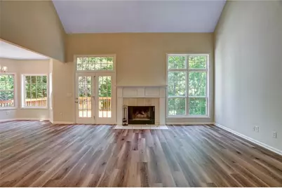 6005 Lake Windsor Parkway, Buford, GA 30518 - Photo 13
