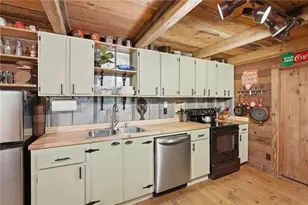 85 Clear Lake Ct, Ellijay, GA 30540 - Photo 11