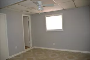 8288 Reinosa Way, Jonesboro, GA 30236 - Photo 29
