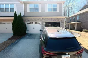 3192 Brockenhurst Dr, Buford, GA 30519 - Photo 47