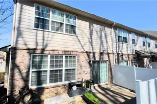 3192 Brockenhurst Dr, Buford, GA 30519 - Photo 39