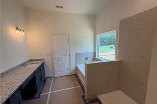 41 Woodland Rd, Covington, GA 30016 - Photo 9