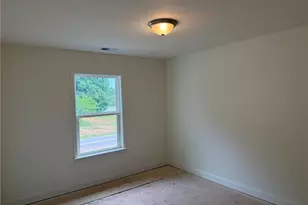 41 Woodland Rd, Covington, GA 30016 - Photo 13