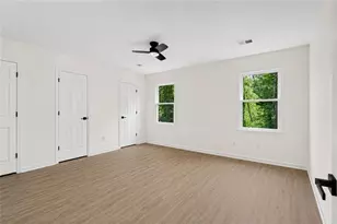 4795 Wyndam Dr, Stone Mountain, GA 30088 - Photo 7