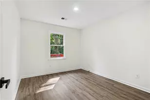 4795 Wyndam Dr, Stone Mountain, GA 30088 - Photo 13