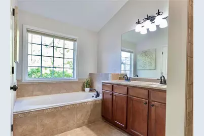 1885 Appaloosa Run Trail, Buford, GA 30519 - Photo 17