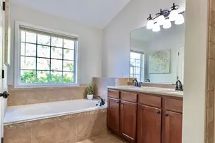 1885 Appaloosa Run Trail, Buford, GA 30519 - Photo 17