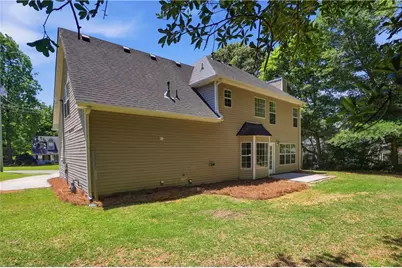 7318 Coral Lake Drive, Flowery Branch, GA 30542 - Photo 19
