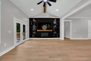 571 Lawrence St NE, Marietta, GA 30060 - Photo 7