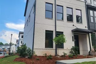 101 Holt Ln, Lawrenceville, GA 30046 - Photo 1