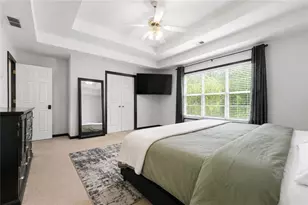 322 Lochmill Ct, Loganville, GA 30052 - Photo 7