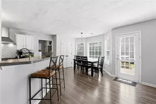 322 Lochmill Ct, Loganville, GA 30052 - Photo 27