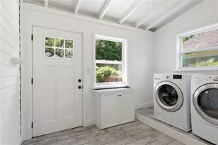 704 Oakland Ave SE, Atlanta, GA 30315 - Photo 29