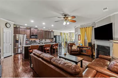 194 Hawthorne Ridge Circle, Dallas, GA 30132 - Photo 5