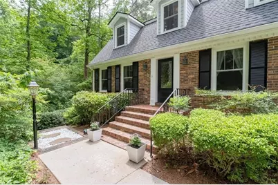 1450 Pebble Creek Road SE, Marietta, GA 30067 - Photo 3
