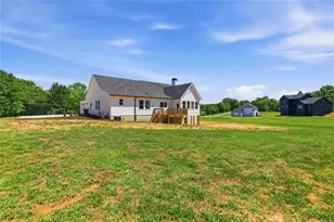 4275 Haynes Cir SW, Snellville, GA 30039 - Photo 5