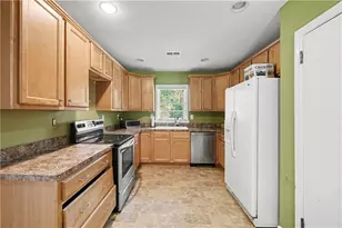 2215 Bonner Rd, Atlanta, GA 30344 - Photo 5