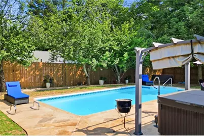 325 Ivy Mill Court, Roswell, GA 30076 - Photo 1