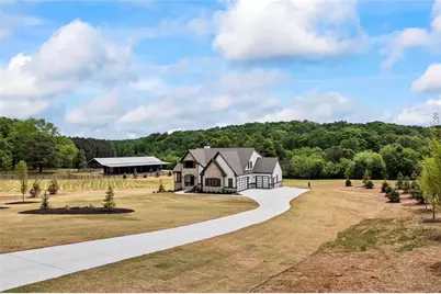 810 North Hampton, Monroe, GA 30656 - Photo 5