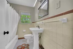 231 Honeysuckle Dr, Commerce, GA 30529 - Photo 13