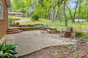 231 Honeysuckle Dr, Commerce, GA 30529 - Photo 27