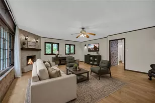 231 Honeysuckle Dr, Commerce, GA 30529 - Photo 5