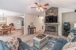 3430 Lakeside Ln, Cumming, GA 30040 - Photo 9