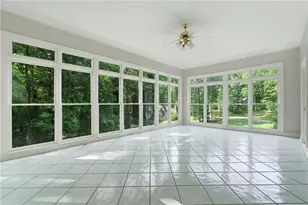 255 Waverly Hall Dr, Roswell, GA 30075 - Photo 27
