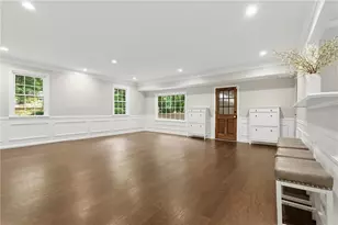 255 Waverly Hall Dr, Roswell, GA 30075 - Photo 25