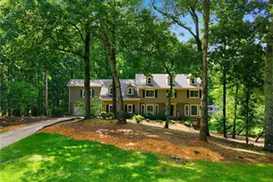 255 Waverly Hall Dr, Roswell, GA 30075 - Photo 5