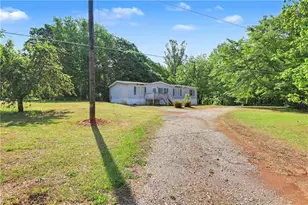 249 John Golden Rd, Temple, GA 30179 - Photo 3