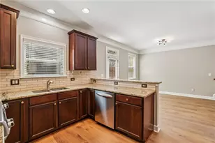 3733 Inglewood Way NE, Brookhaven, GA 30319 - Photo 15