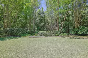 160 Trimble Crest Dr, Sandy Springs, GA 30342 - Photo 75