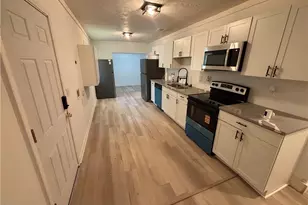1656 Thornton Pl SW, Atlanta, GA 30315 - Photo 5