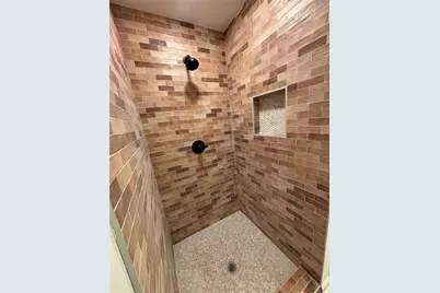1656 Thornton Place SW, Atlanta, GA 30315 - Photo 3