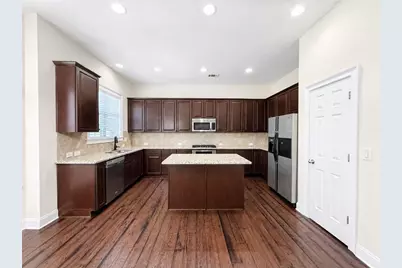 3120 Sugarberry Lane, Atlanta, GA 30339 - Photo 3