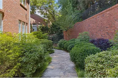 2139 Wrights Mill Circle NE, Atlanta, GA 30324 - Photo 41