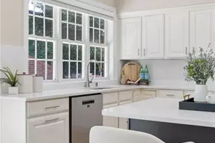 2139 Wrights Mill Cir NE, Atlanta, GA 30324 - Photo 17