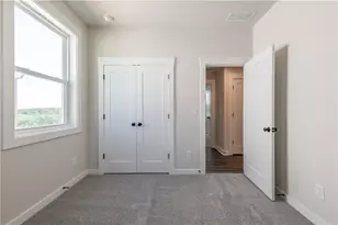 653 Dugout Dr, Lawrenceville, GA 30043 - Photo 17