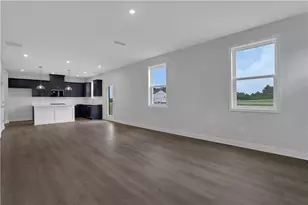 653 Dugout Dr, Lawrenceville, GA 30043 - Photo 13