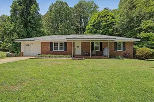 98 James St, Tallapoosa, GA 30176 - Photo 1
