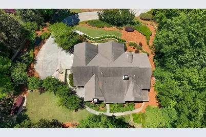 2372 Habersham Drive SW, Marietta, GA 30064 - Photo 3